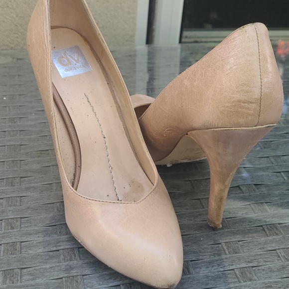Size 10 nude heels - Picture 3 of 6